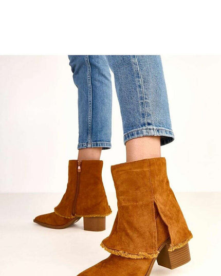 Heel boots model 220270