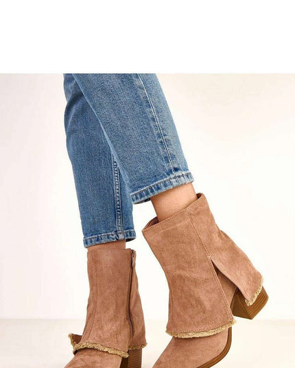 Heel boots model 220271