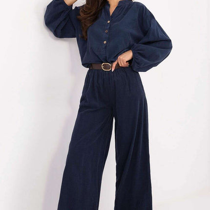 Women trousers model 220281