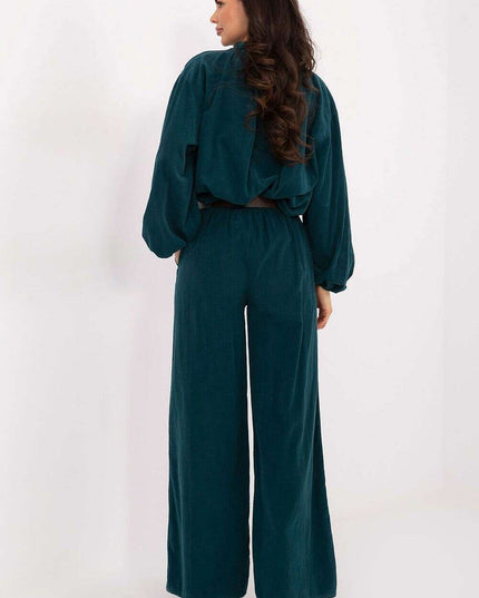 Women trousers model 220284