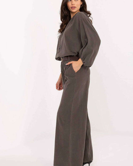 Women trousers model 220286