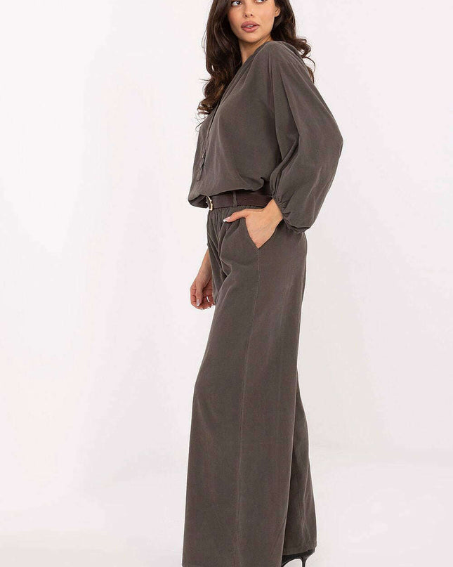 Women trousers model 220286