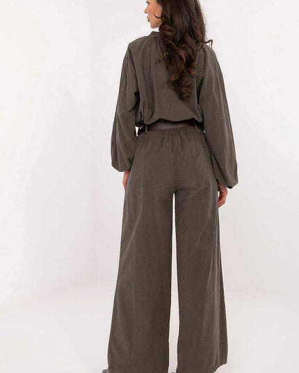 Women trousers model 220286
