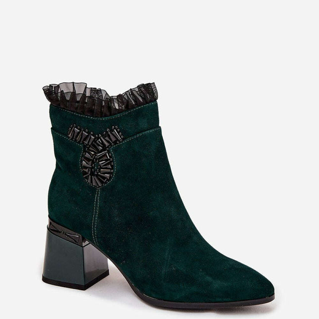 Heel boots model 220504