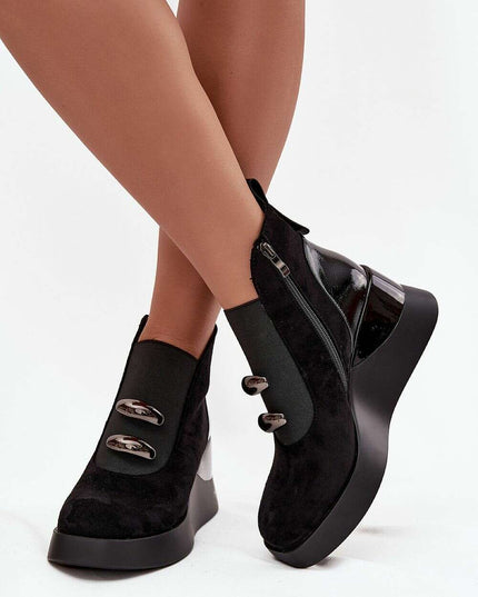 Buskin boots model 220505