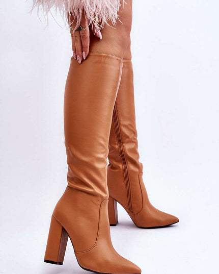 Heel boots model 220511