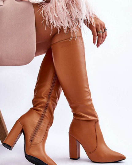 Heel boots model 220511