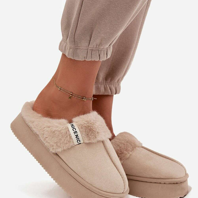 Slippers model 220537