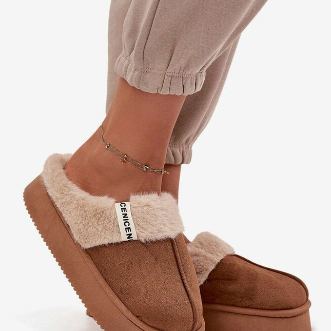 Slippers model 220538