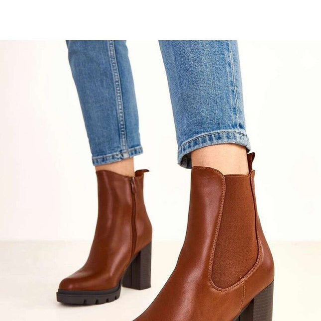 Heel boots model 220578