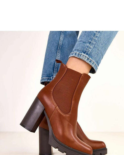 Heel boots model 220578