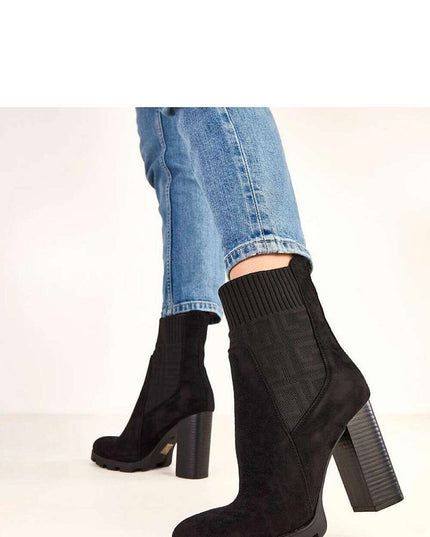 Heel boots model 220579