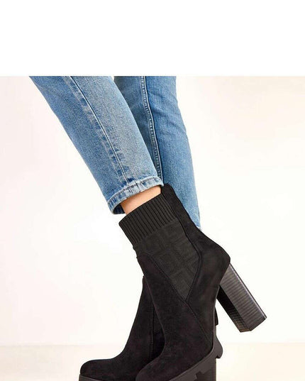 Heel boots model 220579