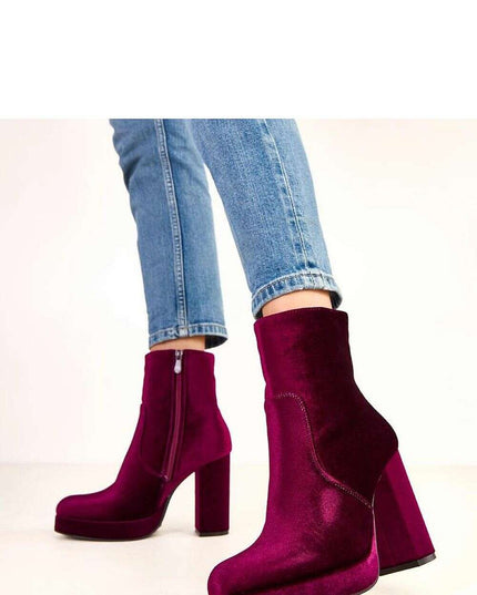 Heel boots model 220580