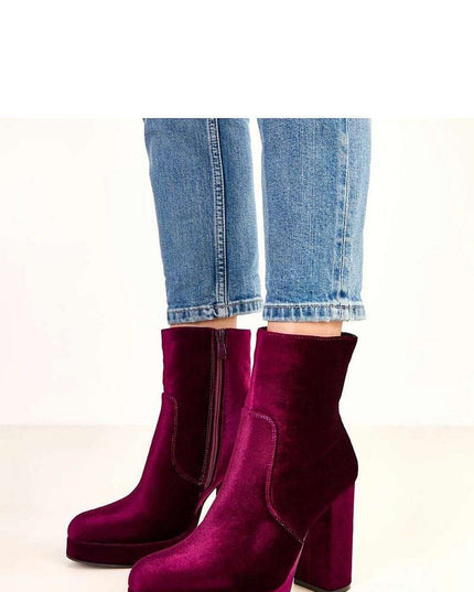 Heel boots model 220580