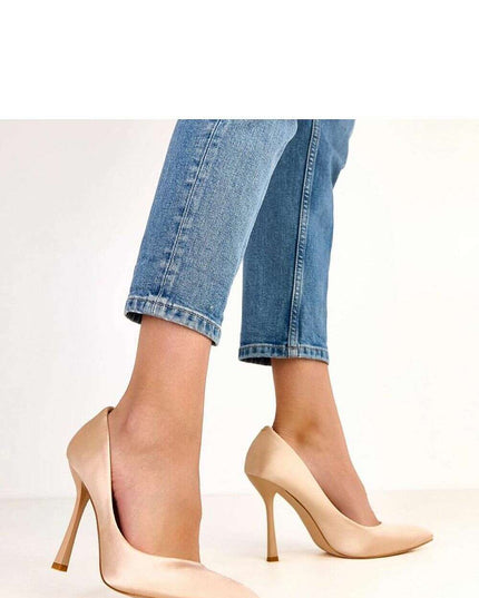 High heels model 220603