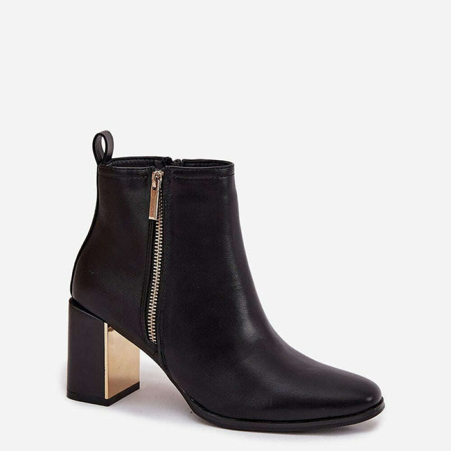 Heel boots model 220692