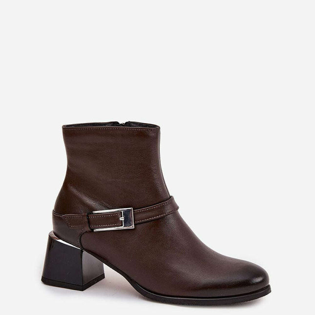 Heel boots model 220702