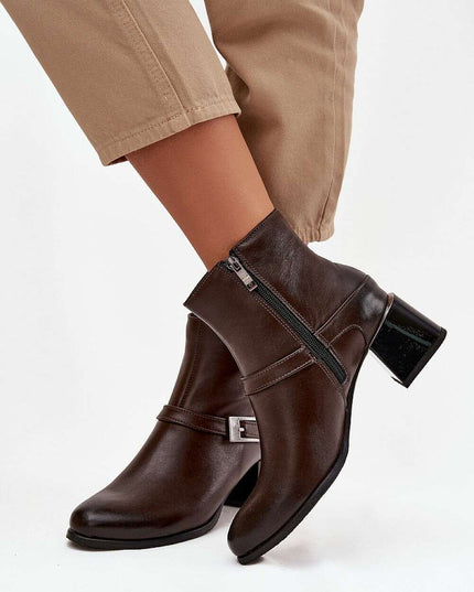 Heel boots model 220702