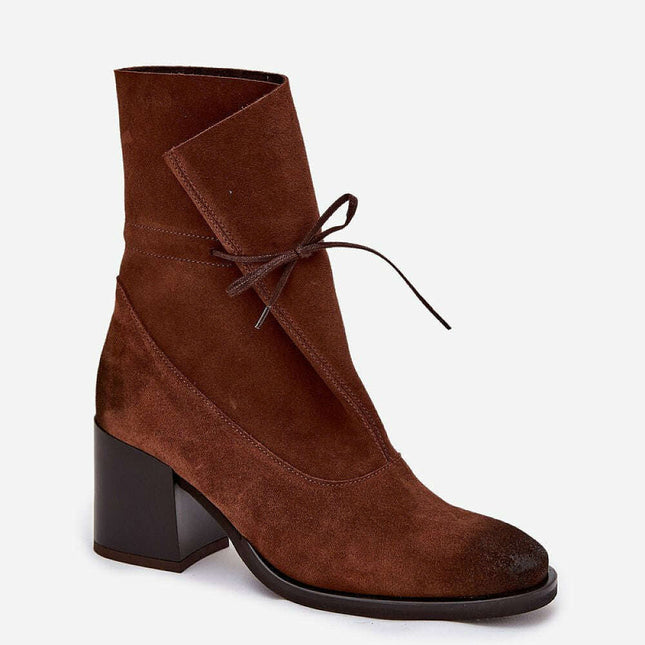 Heel boots model 220703