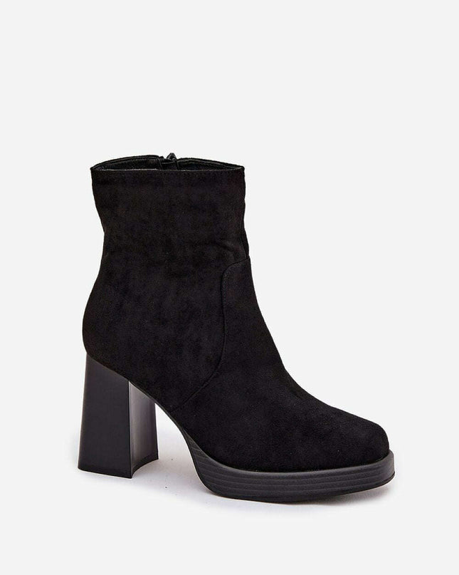 Heel boots model 220708