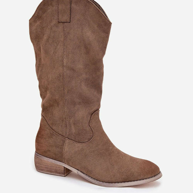 Heel boots model 220716