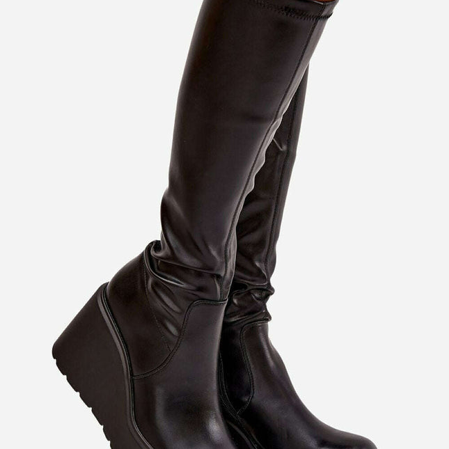 Buskin boots model 220718