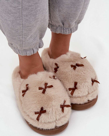 Slippers model 220727