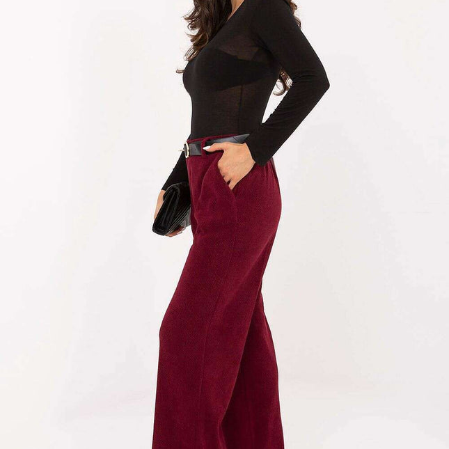 Women trousers model 220750