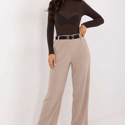 Women trousers model 220750