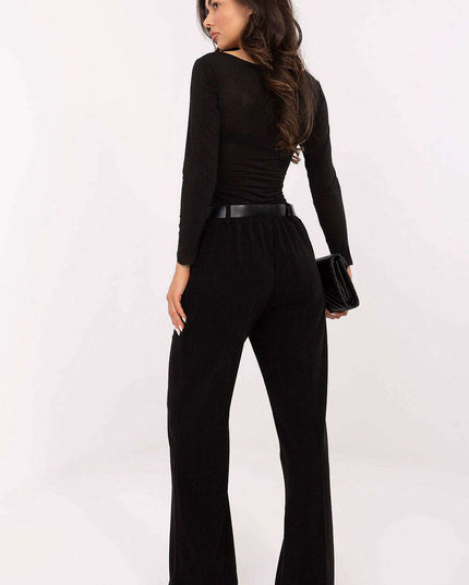 Women trousers model 220750