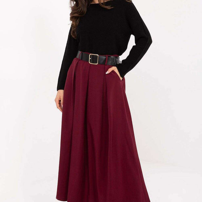 Long skirt model 220810
