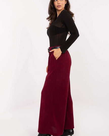 Women trousers model 220873