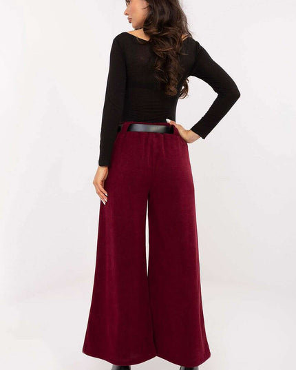 Women trousers model 220873