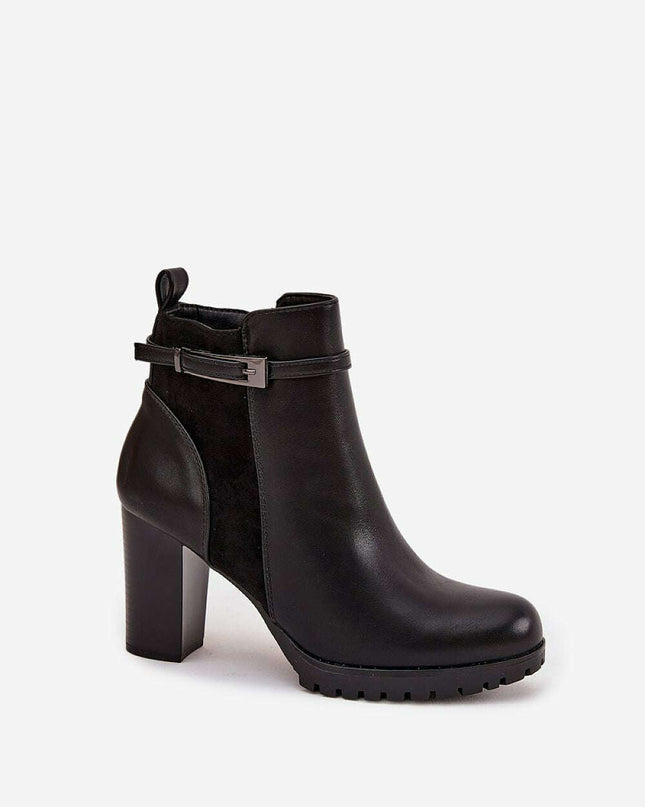 Heel boots model 220894