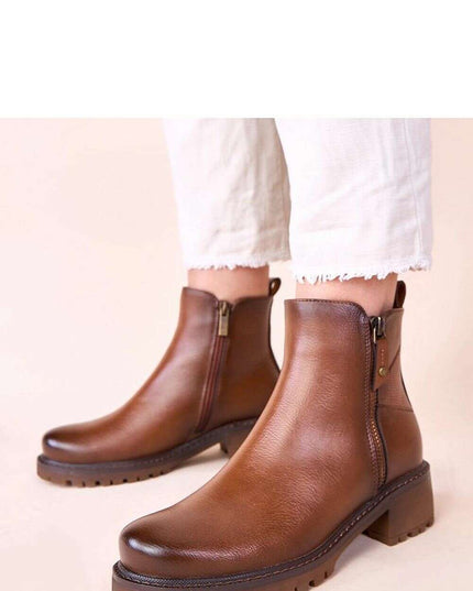 Heel boots model 220999
