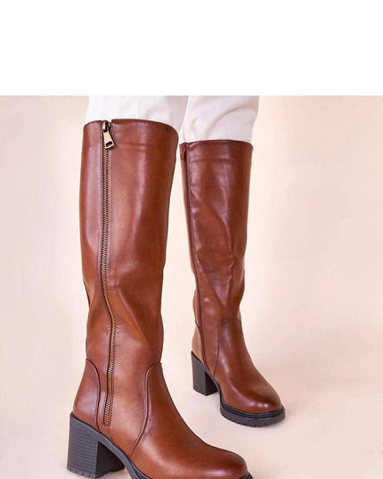 Heel boots model 221004