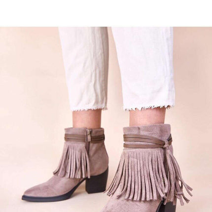 Heel boots model 221019