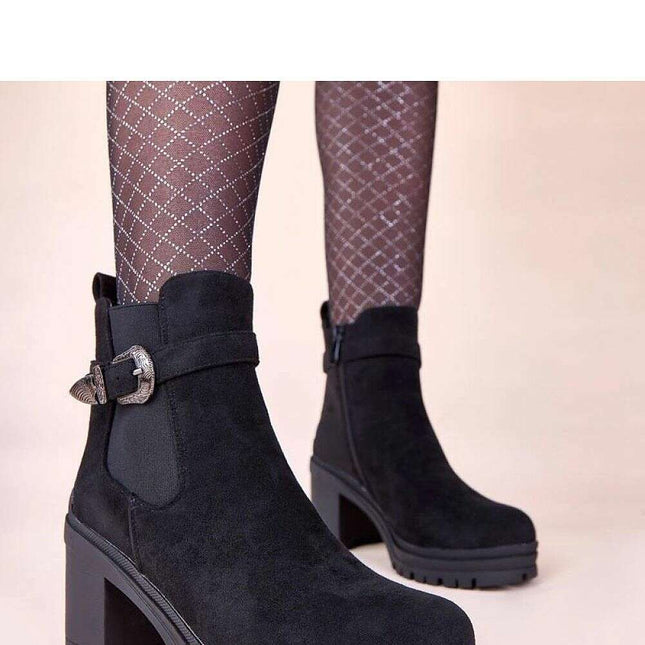 Heel boots model 221022