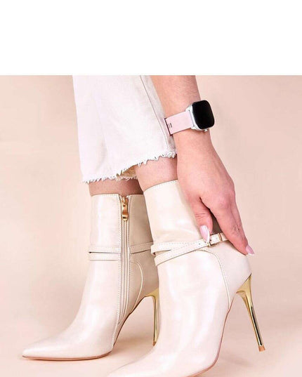 Heel boots model 221026