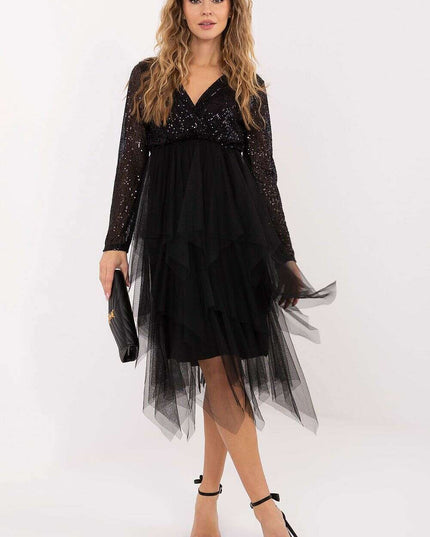 Short dress model 221077