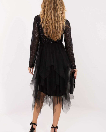 Short dress model 221077