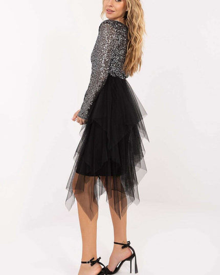 Short dress model 221077