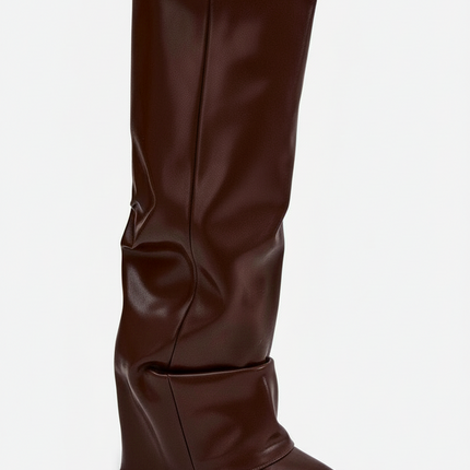 Rolled Upper Heeled Boots – Column Heel & Insulation | Très Elite