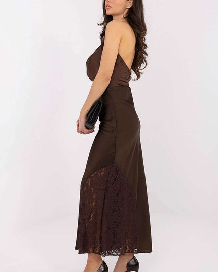 Mermaid Cut Textured Skirt with Lace Accent & Stretch Waistband