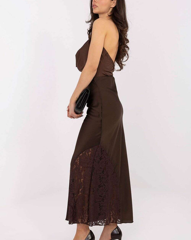 Mermaid Cut Textured Skirt with Lace Accent & Stretch Waistband