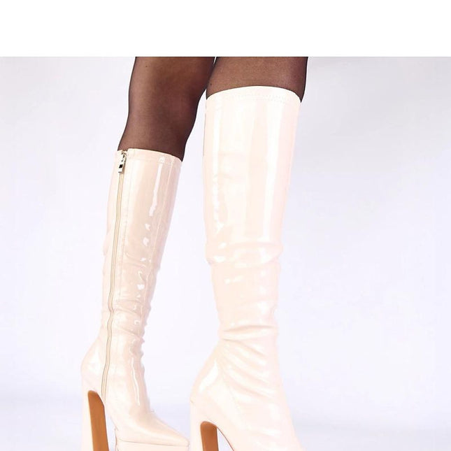 Heel boots model 221355