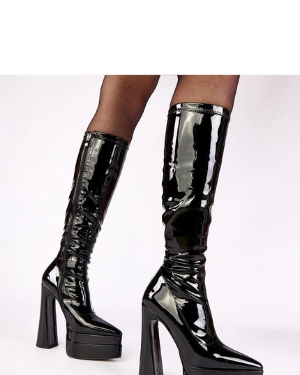 Heel boots model 221355