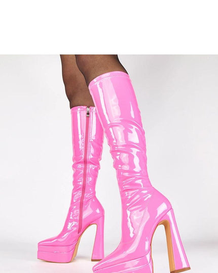 Heel boots model 221355