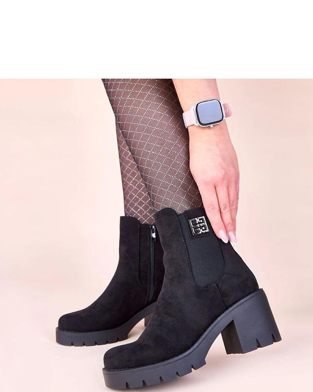 Heel boots model 221366